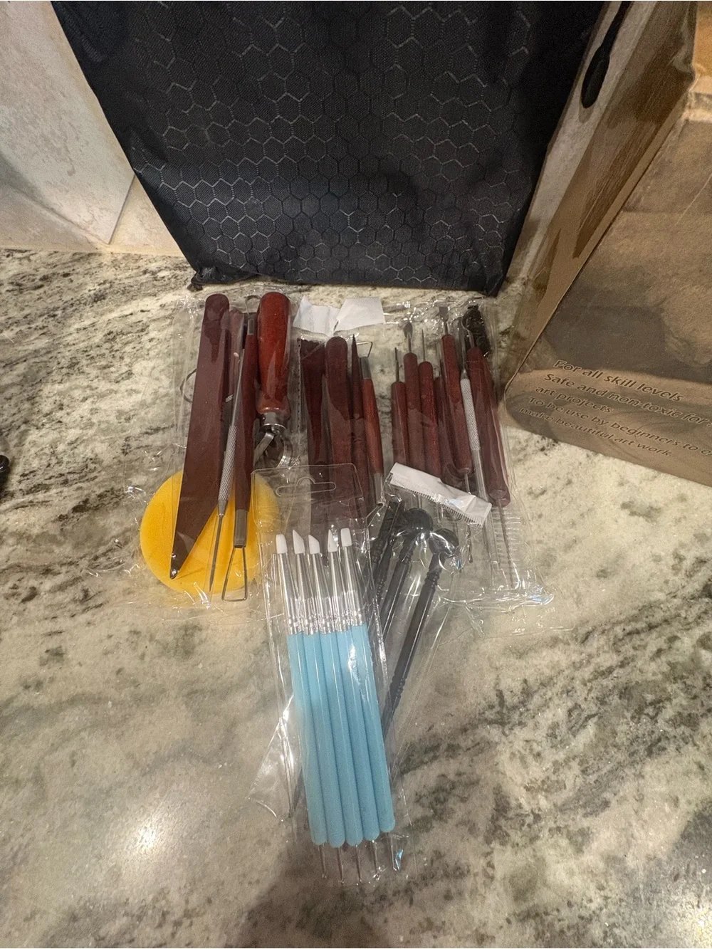Wood Handle Clay Sculpting Tool Set with Blue Detail Brushes - Home Kitchen